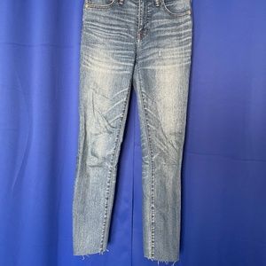 Madewell Skinny 10" High Rise Frayed Hem